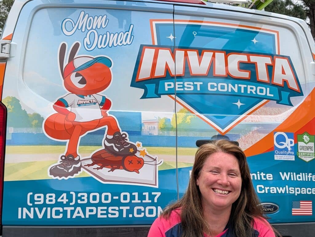 Elizabeth back of van New2